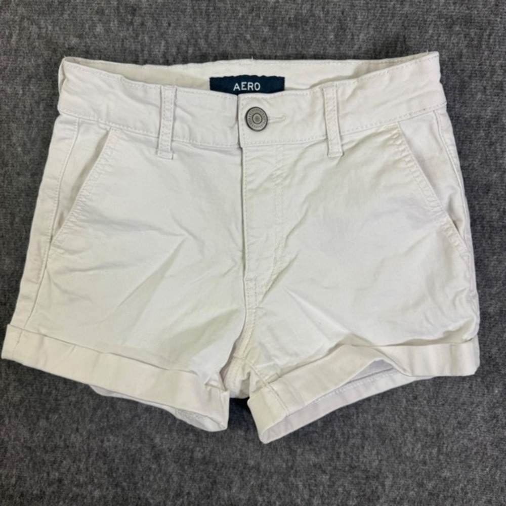 AERO High Rise‎ Midi White Cuffed Casual Shorts Womens Size 00